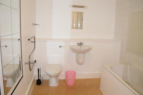 1 bedroom flat to rent, Cowbridge Road East, Cardiff CF11