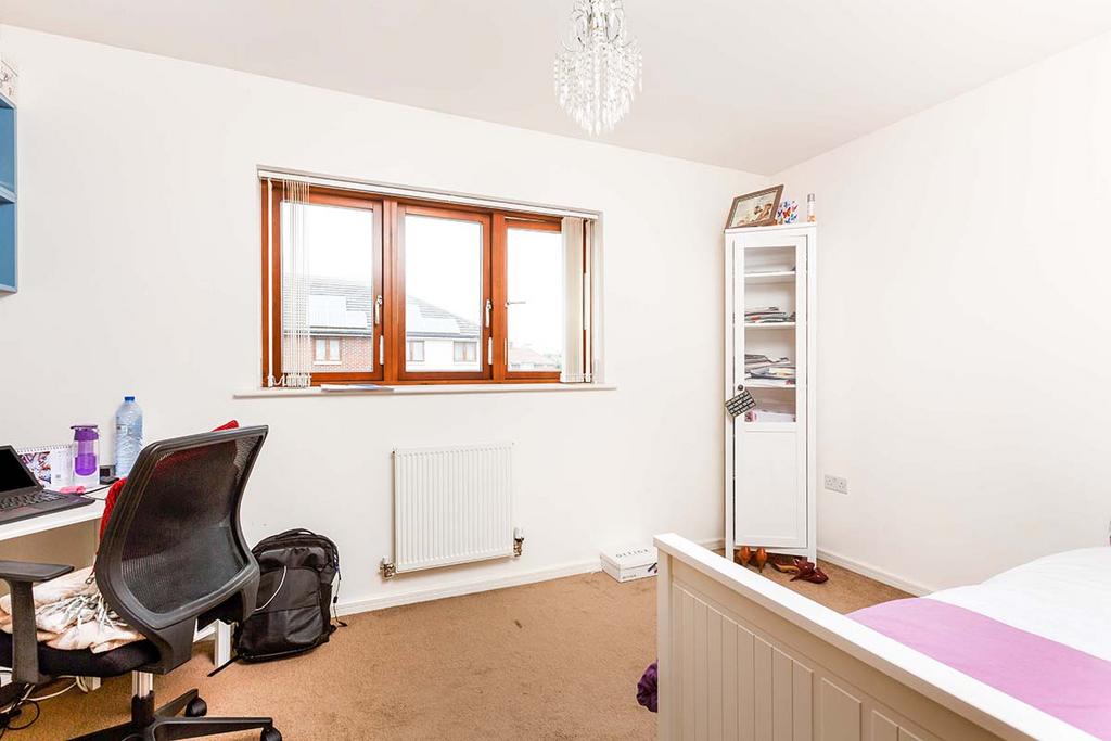 2nd Bedroom