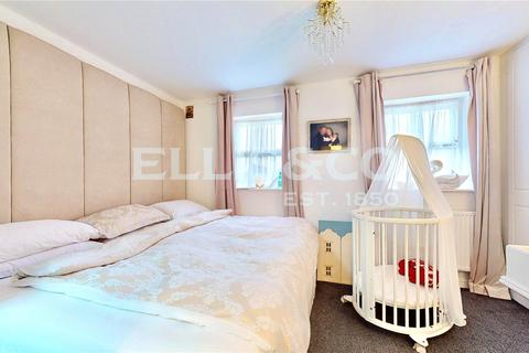 undefined, Chamberlayne Avenue, Wembley, HA9