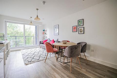 undefined, The Embankment, Nash Mills Wharf, Hemel Hempstead