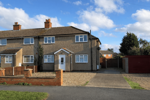 3 bedroom end of terrace house for sale, The Avenue, Stotfold, Hitchin, SG5