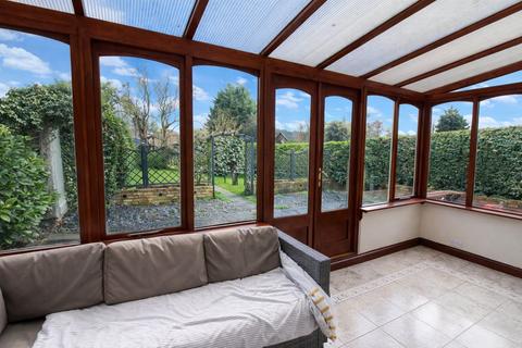 3 bedroom end of terrace house for sale, The Avenue, Stotfold, Hitchin, SG5