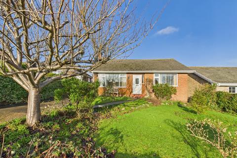 2 bedroom detached bungalow for sale, Sandsacre Avenue, Bridlington