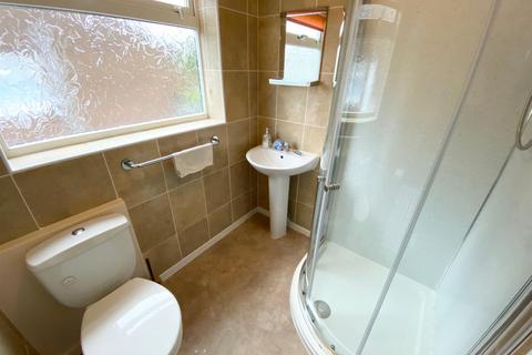 2 bedroom house to rent, Hill Grove Lea, Huddersfield, UK, HD3