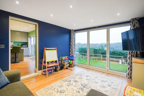 undefined, Everard Avenue, Sheffield S17