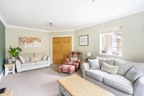 5 bedroom detached house for sale, College Court, Dringhouses, York