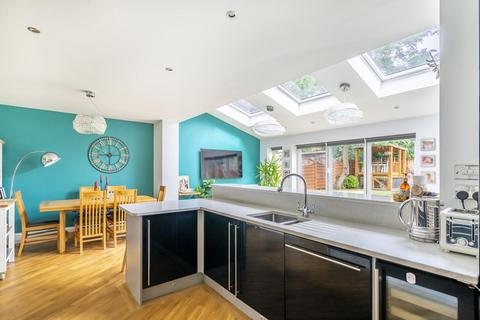 5 bedroom detached house for sale, College Court, Dringhouses, York