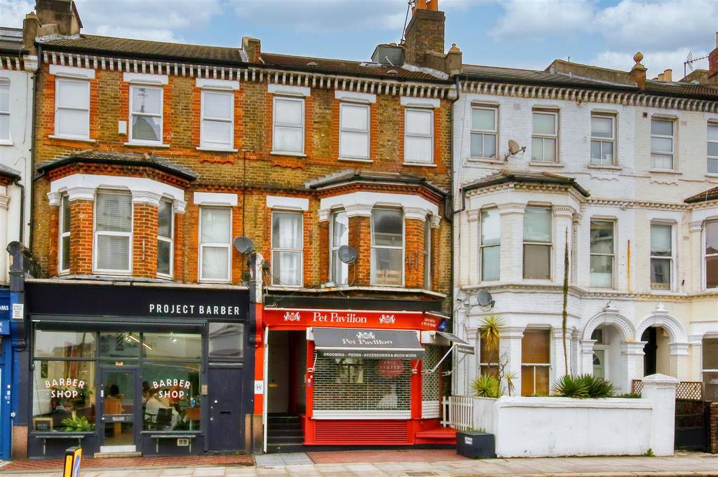 18b Battersea Rise Ex.jpg