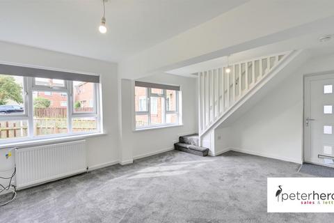 3 bedroom semi-detached house to rent, Goodwood Road, Grindon, Sunderland