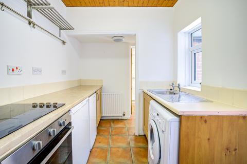 2 bedroom flat for sale, Helmsley Road , Sandyford , Newcastle upon Tyne