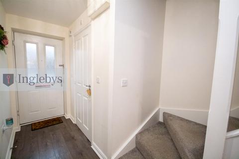 3 bedroom end of terrace house for sale, Crossbill Close, Guisborough