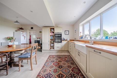 3 bedroom house for sale, Park Drive, Oswestry