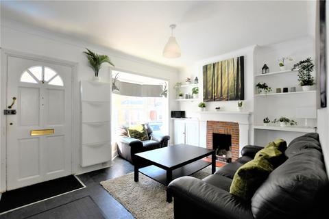 4 bedroom terraced house to rent, George Street, Berkhamsted, HP4
