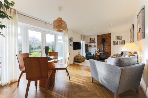 4 bedroom detached house for sale, Acres Court, Moorfields, NE12