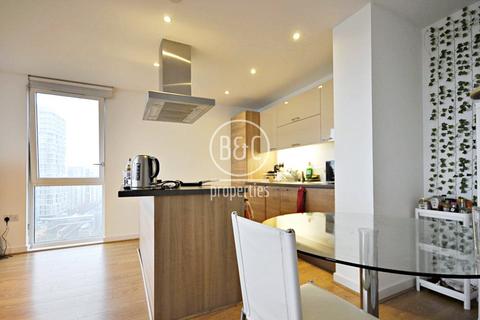 undefined, Hay Currie Street, London, E14
