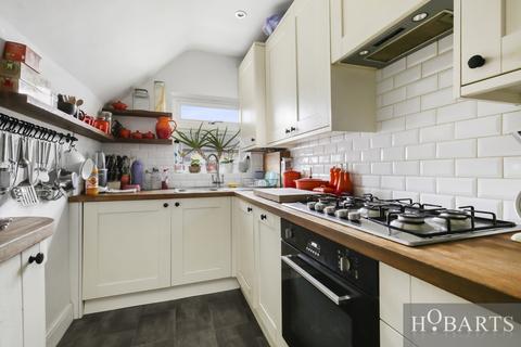 2 bedroom flat to rent, Flat C, London N4