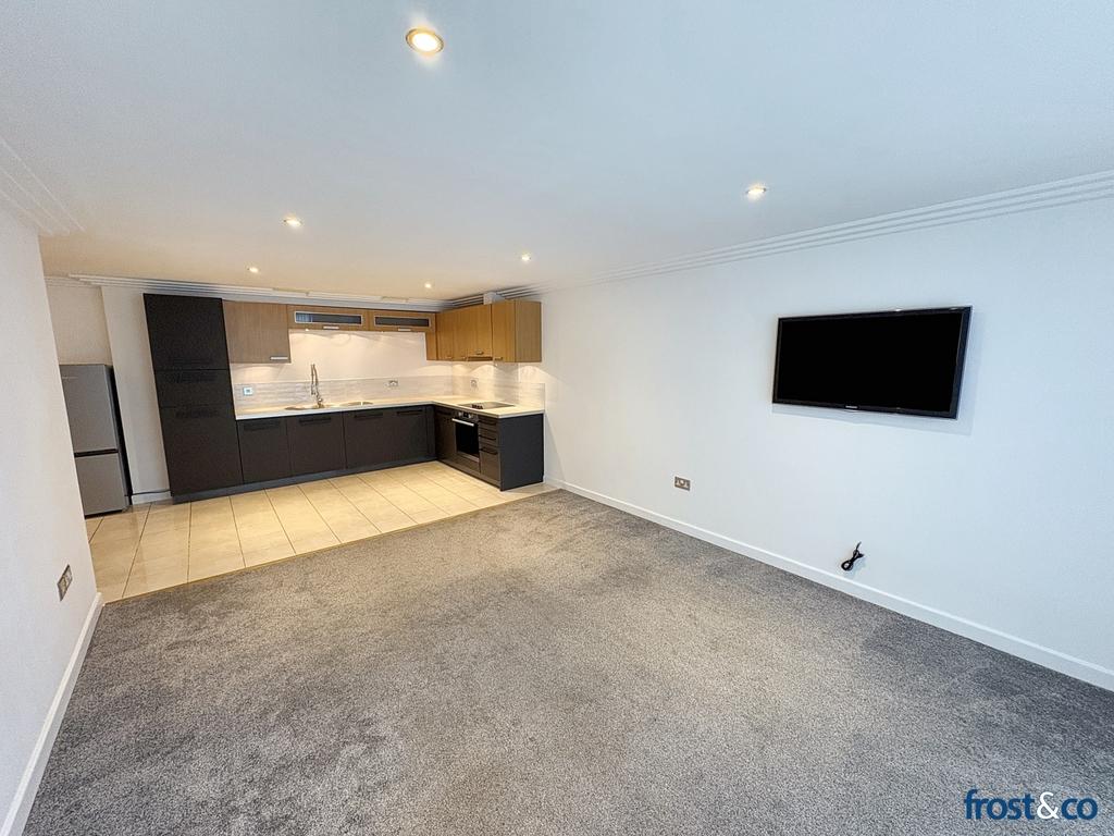 Lounge to Kitchen