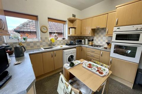 3 bedroom bungalow for sale, Hillside Road, Darlington