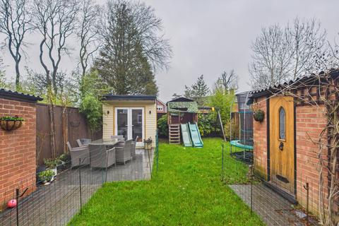 3 bedroom semi-detached house for sale, Kiln Ground, Hemel Hempstead, HP3
