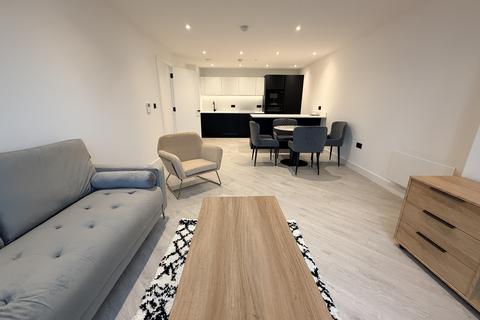 2 bedroom flat to rent, 1 Trinity Way, M3