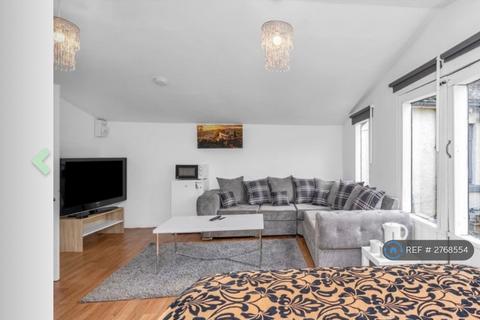 undefined, Burdiehouse Rd, Edinburgh, EH17