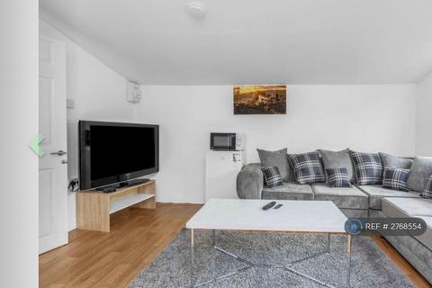 undefined, Burdiehouse Rd, Edinburgh, EH17