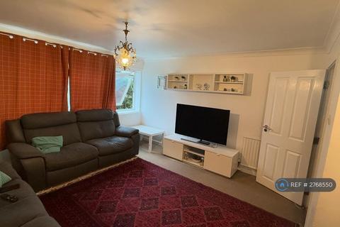 undefined, Memorial Close, Hounslow, TW5