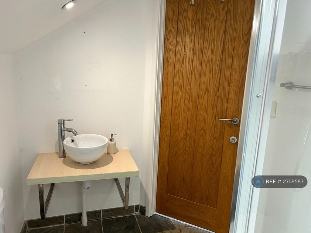 Ensuite 2