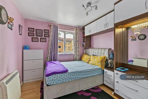 undefined, Redford Close, Feltham, TW13