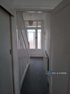 3 bedroom semi-detached house to rent, Sheffield, Sheffield, S12