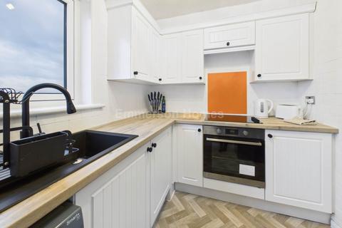 2 bedroom flat for sale, North Road, Johnstone PA5