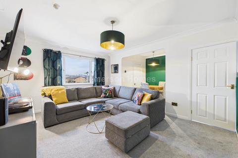 2 bedroom flat for sale, North Road, Johnstone PA5
