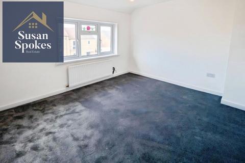 2 bedroom house to rent, Ravenna Road, Sunderland