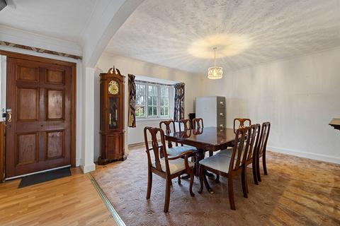 4 bedroom detached house for sale, Shripney Road, Bognor Regis, West Sussex PO22