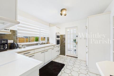3 bedroom chalet for sale, Jubilee Avenue, Norwich NR16