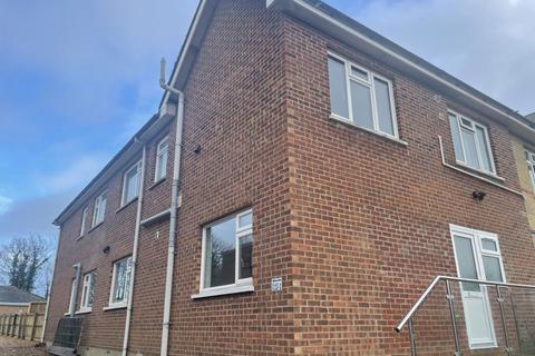 2 bedroom apartment to rent, LAKE