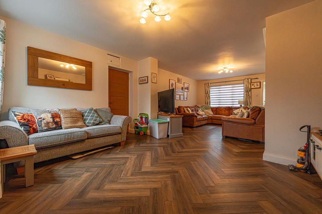 Living Room/Dining Room