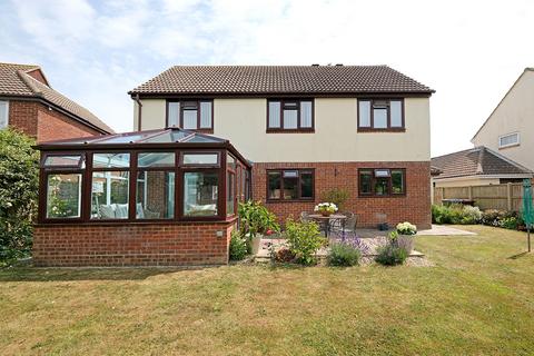 4 bedroom detached house for sale, Blakemyle, Aldwick, Bognor Regis, West Sussex PO21