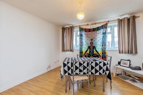 2 bedroom detached house for sale, Cecil Road, Kent ME1