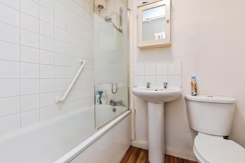 2 bedroom detached house for sale, Cecil Road, Kent ME1
