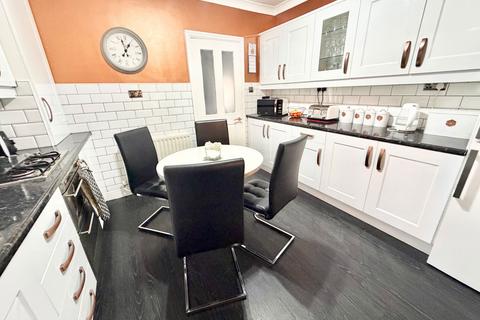 undefined, Newland Grove, Dudley DY2