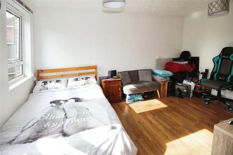 undefined, Shepperton Close, Chatham ME5