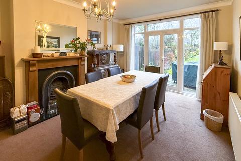 3 bedroom semi-detached house for sale, Northwood Way, Northwood, HA6