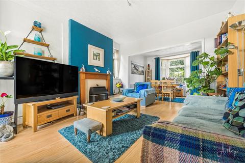 3 bedroom detached house for sale, Westbourne Grove, Sketty, Swansea