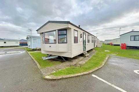 3 bedroom static caravan for sale, Beach Road, St. Osyth CO16