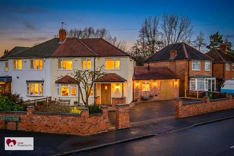 Grenville Road, Shirley B90