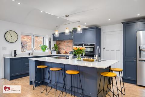 undefined, Grenville Road, Shirley B90