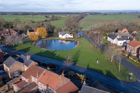 undefined, Tholthorpe, York