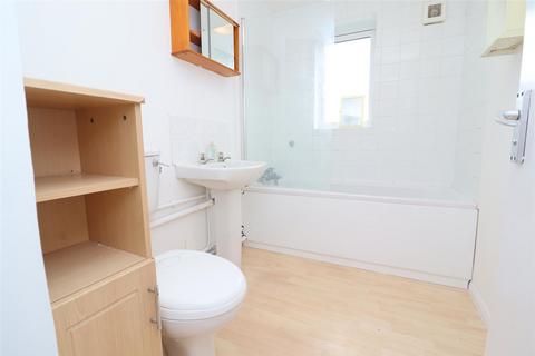 1 bedroom apartment to rent, Grinstead Road, Deptford SE8