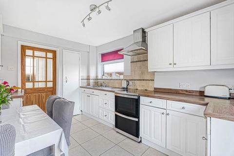 undefined, Rosehill Crescent, Buckingham MK18